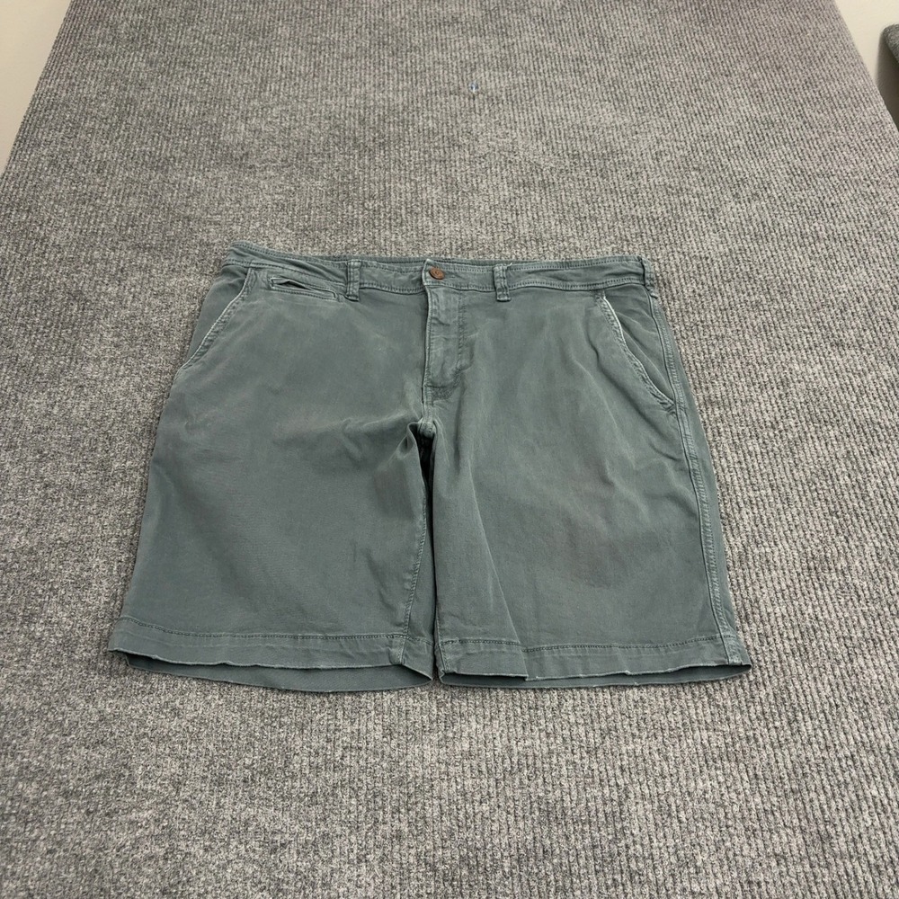 American Eagle Shorts Mens 40 Gray Cotton Extreme Flex Flat Front Chino Casual